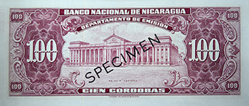 Reverso del billete <span>Billete Espécimen Desmonetizado de 100 Córdobas</span>
